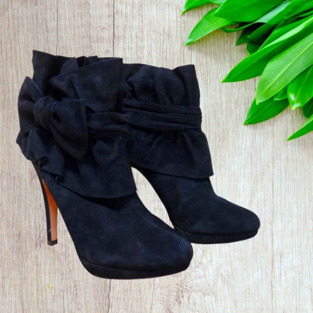 Bourne England Booties